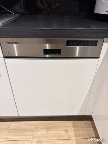 À débattre lave vaisselle encastrable Rosière 16 couverts