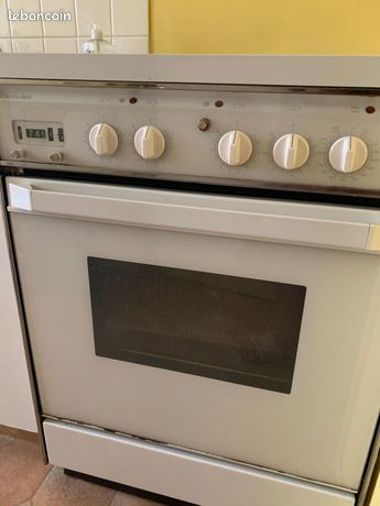 cuisinière scholtes vitrocéramique chaleur tournante en
