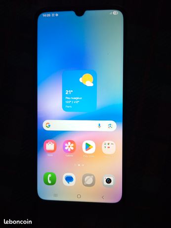 un téléphone Samsung Galaxy A05s en