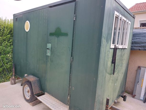 Abris / roulotte de chantier