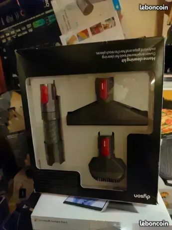 Accessoires aspirateur Dyson v8 - Kit Tools Dyson - Original - NEUF