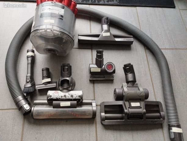 Accessoires Dyson DC33 et autres