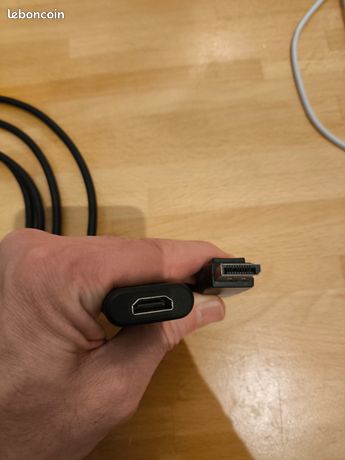 Adaptateur HDMI DP