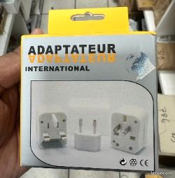 Adaptateur international
