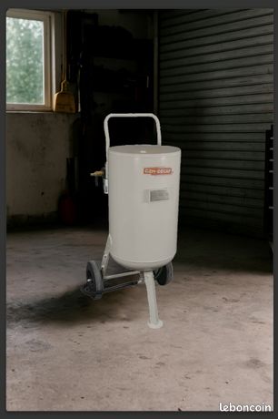 Aérogommeuse C2M Decap Jumbo Grande Capacité 100L Pour Chantiers Intensifs État Neuf