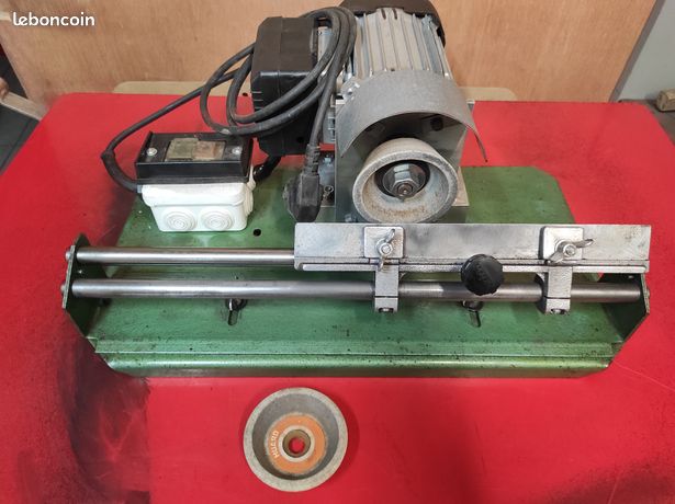 Affûteuse de fers de Raboteuse Dégauchisseuse ou autre