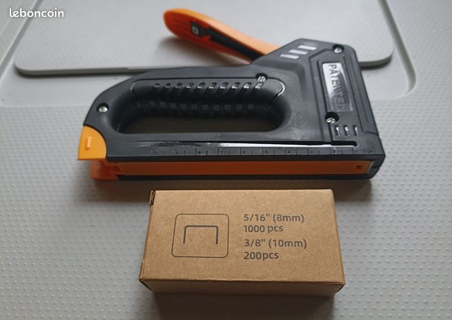 Agrafes pour bois + pistolet agrafeuses manuel 1200 agrafes