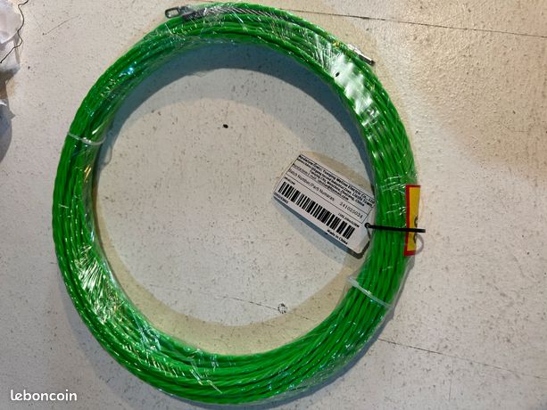 Aiguille tire fil 4mm 30m