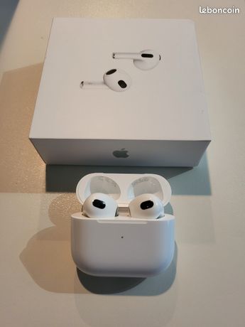 AirPods 3 Apple Excellent état avec boîte