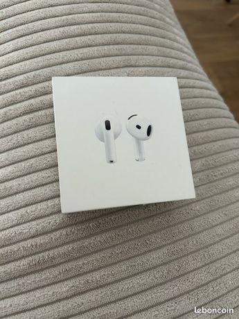 AirPods 4