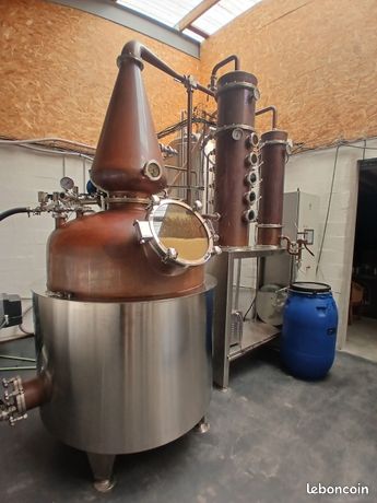 Alambic matériel distillerie