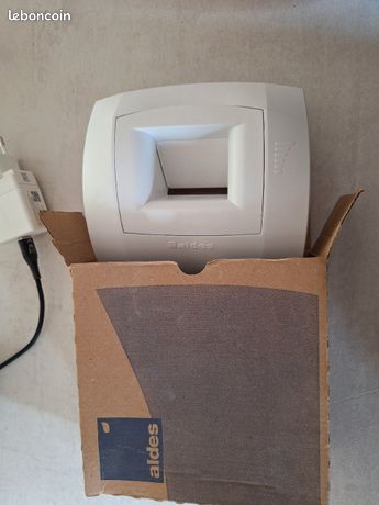 ALDES Curve Kit bouche d'extraction hygroréglable pour salle de bains