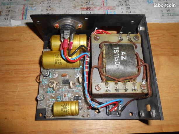 Alimentation 28V 1,8A linéaire