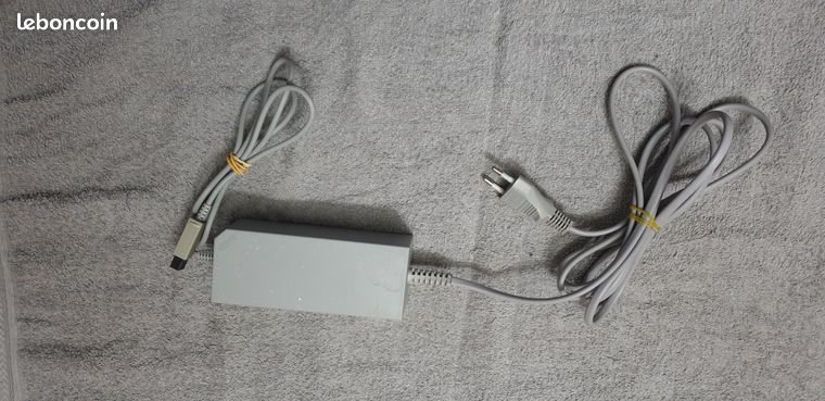 Alimentation officiel pour Nintendo Wii