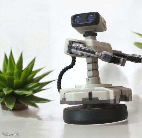 Amiibo R O B Nintendo