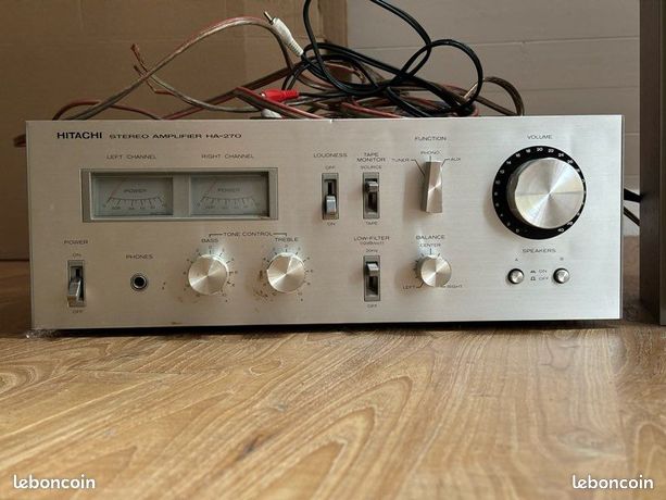Ampli Hitachi HA-270