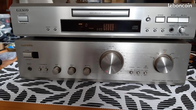Ampli Onkyo A-9211