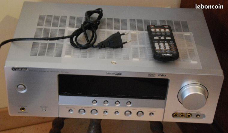 Ampli-tuner audio-video