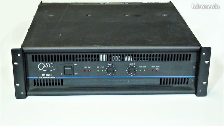 Ampli sono qsc