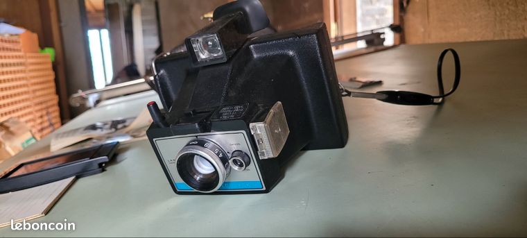 Ancien polaroide vintage appareil photo