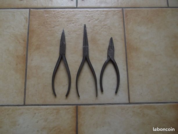 Anciennes pinces à bec plates