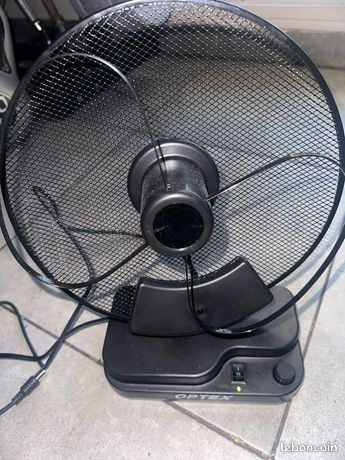 Antenne intérieur tnt amplifiée neuf