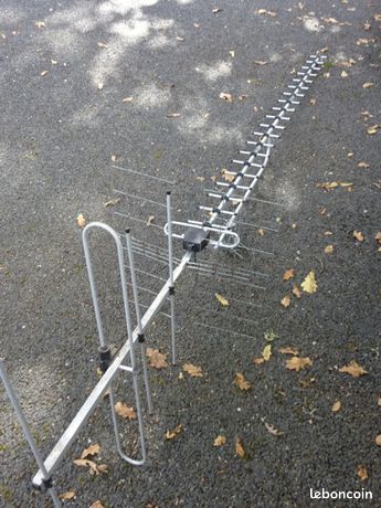 Antenne TV extérieure