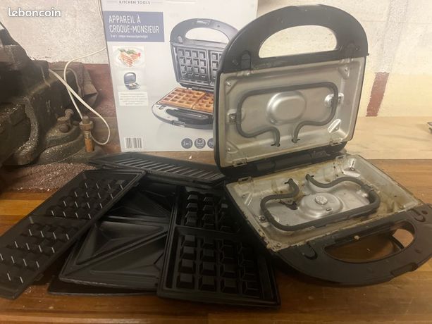 Appareil à croque-monsieur