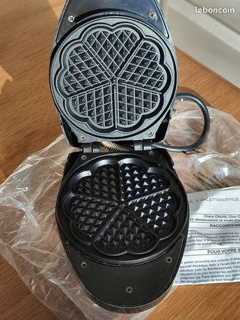 Appareil à galettes en forme de fleur NEUF