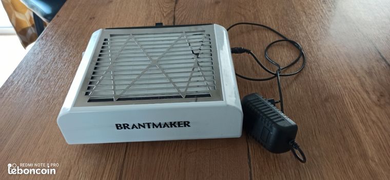 Appareil a ongles Brantmaker