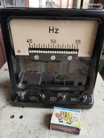 Appareil de mesure de la fréquence d'un courant
