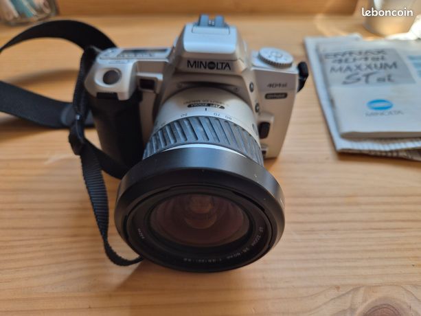 Appareil photo argentique Minolta 404si Avec Objectifs + sacoche