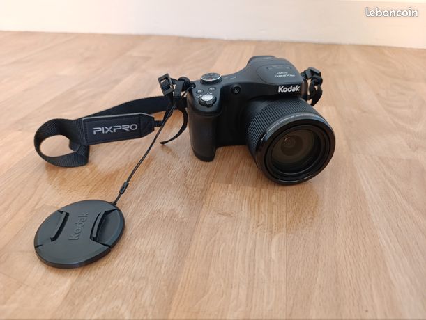 Appareil photo bridge Kodak pixpro az651 et accessoires