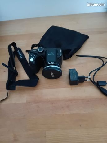 Appareil photo Kodak Pixpro AZ422 neuf