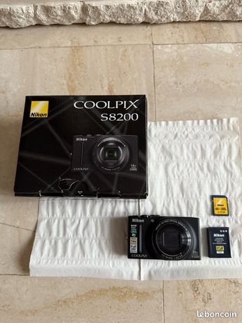 Appareil Photo Nikon Coolpix S8200