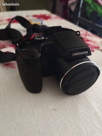 Appareil photo numérique 16 Mpx Médion