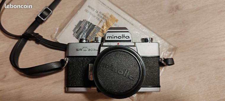 Appareil photo vintage Minolta SRT 303b