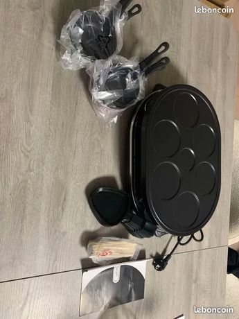 Appareil à raclette 4 en 1 pour 8 personnes