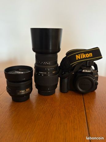 Appareil photo reflex Nikon + deux objectifs