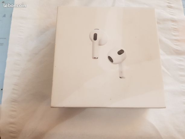 Apple airpod 3 boitier et écouteur droit