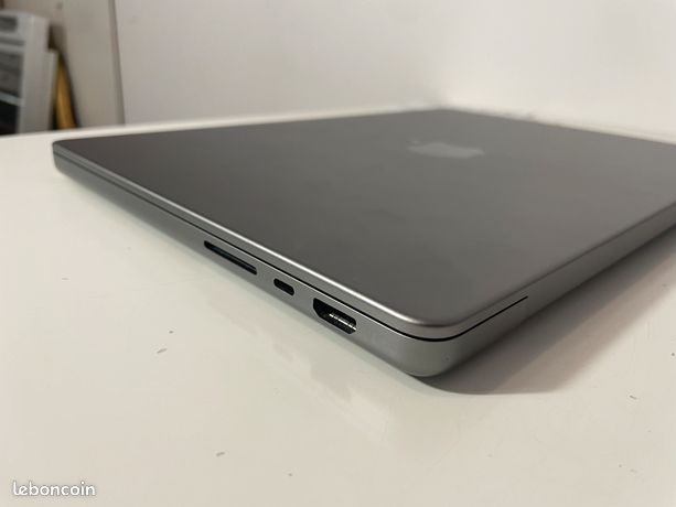 Apple MacBook Pro 14 M1 Pro 16 Go RAM 512 Go SSD Space Grey