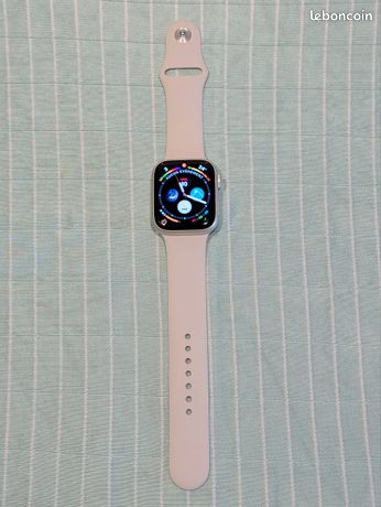 Apple Watch Series 9 45mm