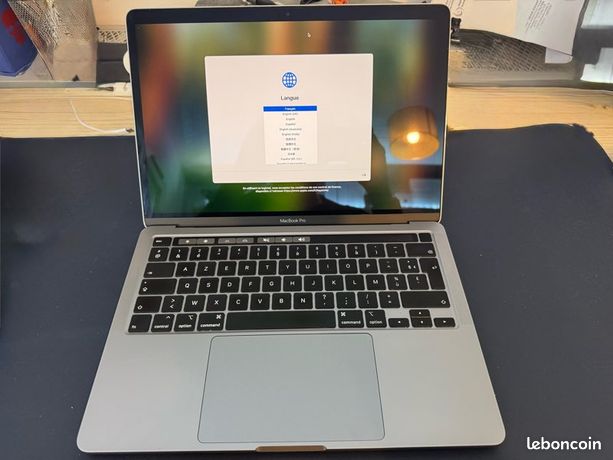 Apple MacBook Pro 16go
