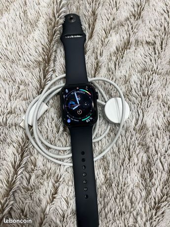 Apple Watch 8 41 mm noir