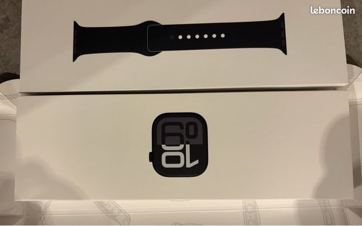 Apple Watch 10 black piano
