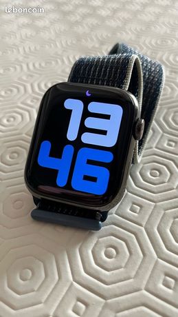 Apple Watch 8 45mm cellular graphite