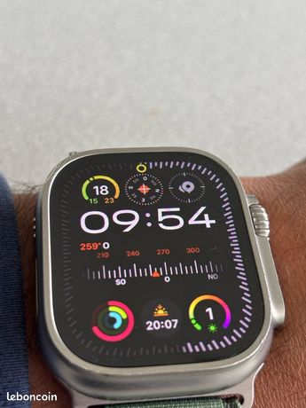 Apple Watch ultra 49mm batterie 98%