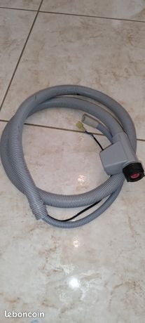 Aqua stop lave-vaisselle Whirlpool