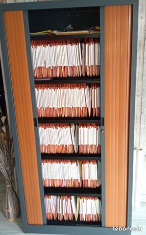 Armoire à dossiers suspendus