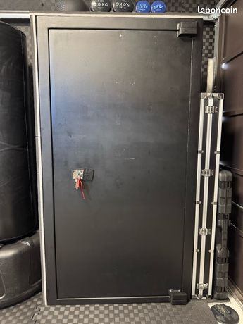 Armoire coffre fort